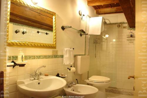 Hostal B&B Alle Giostre Antico Alloggio