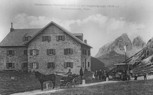 Hotel Col Di Lana