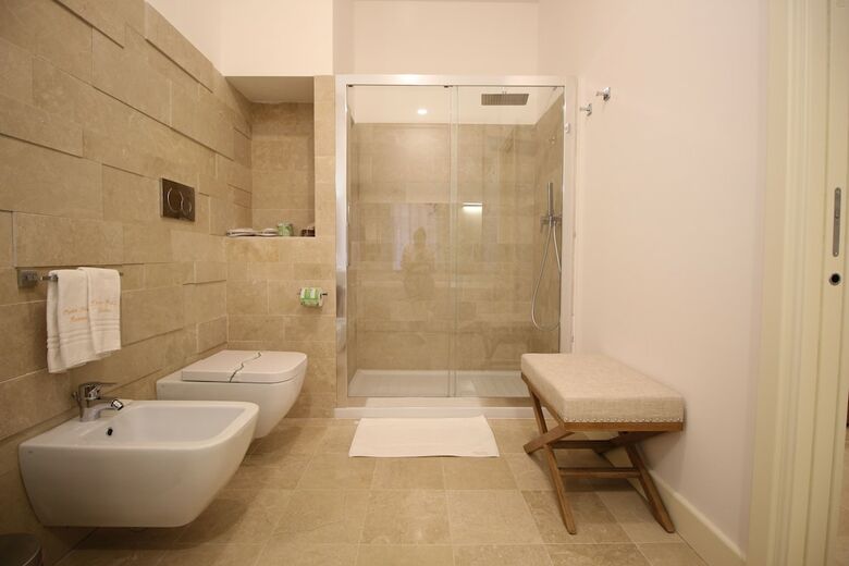 Hotel Porta Reale
