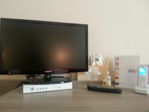 Hll Hotel Lungolago Lecco