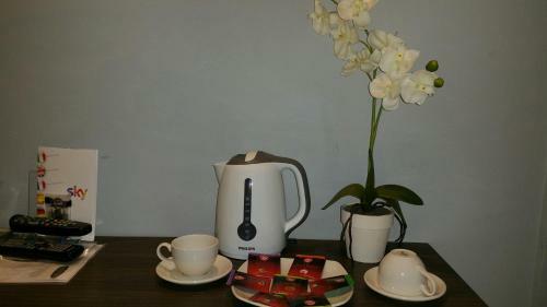 Hll Hotel Lungolago Lecco