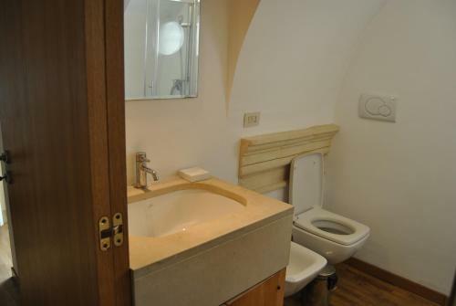Bed & Breakfast La Corte Dei Rondoni