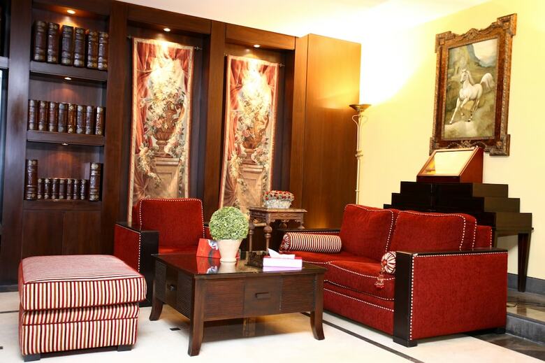 Hotel Markazia Monroe Suites