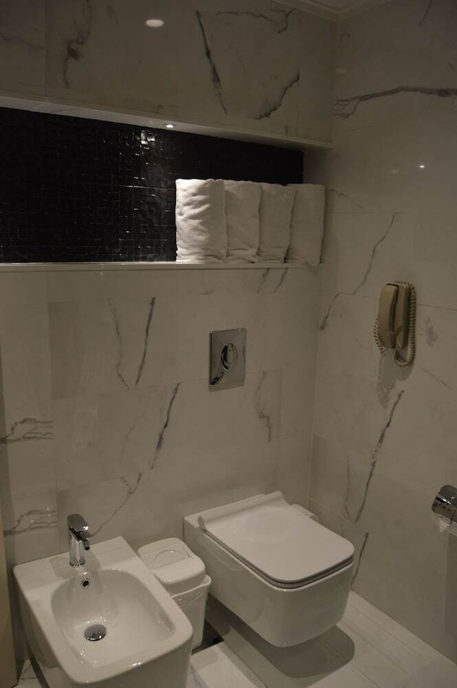Hotel Markazia Monroe Suites