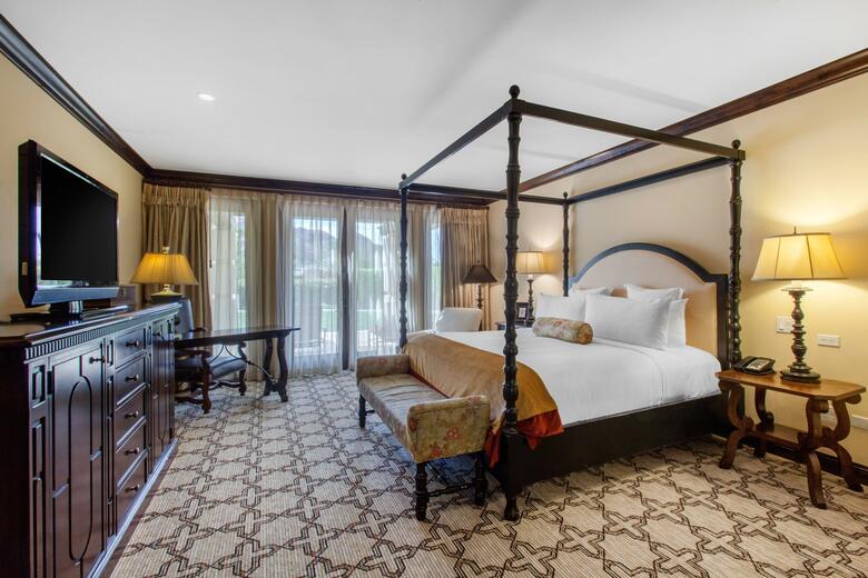 Hotel Montelucia Resort & Spa