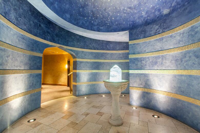 Hotel Montelucia Resort & Spa