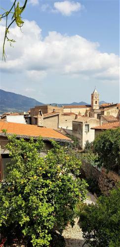 Hostal Giardino Dei Limoni Apartment