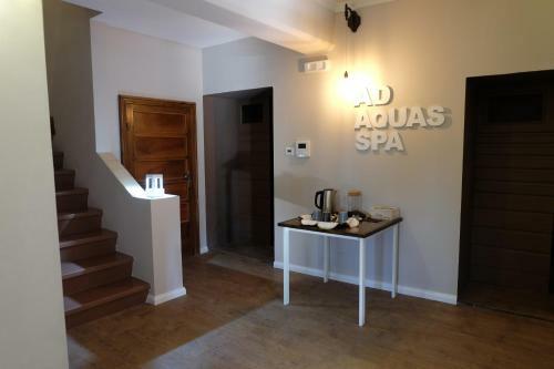 Hostal La Rocca Guest House & Spa