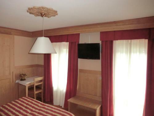 Hotel Albergo Garn� Ajarnola