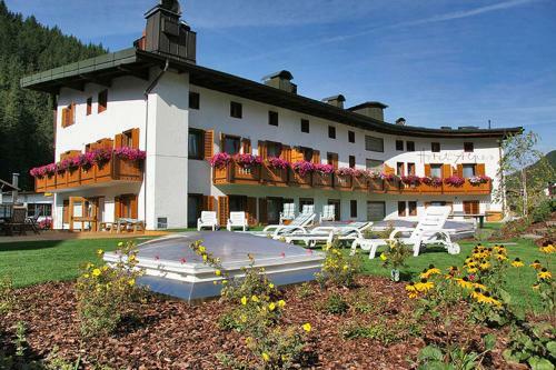 Hotel Des Alpes