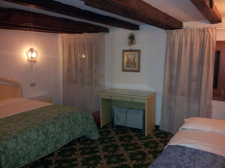 Hotel Casa Linger