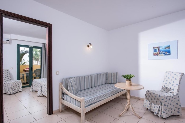 Hotel Gouves Park