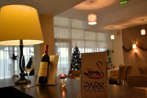 Park Lakeside Hotel