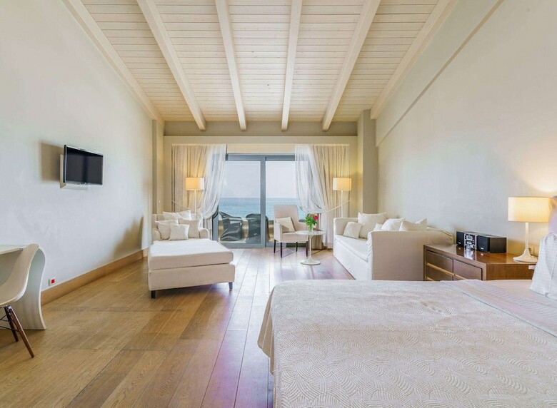 Hotel Aegean Pearl