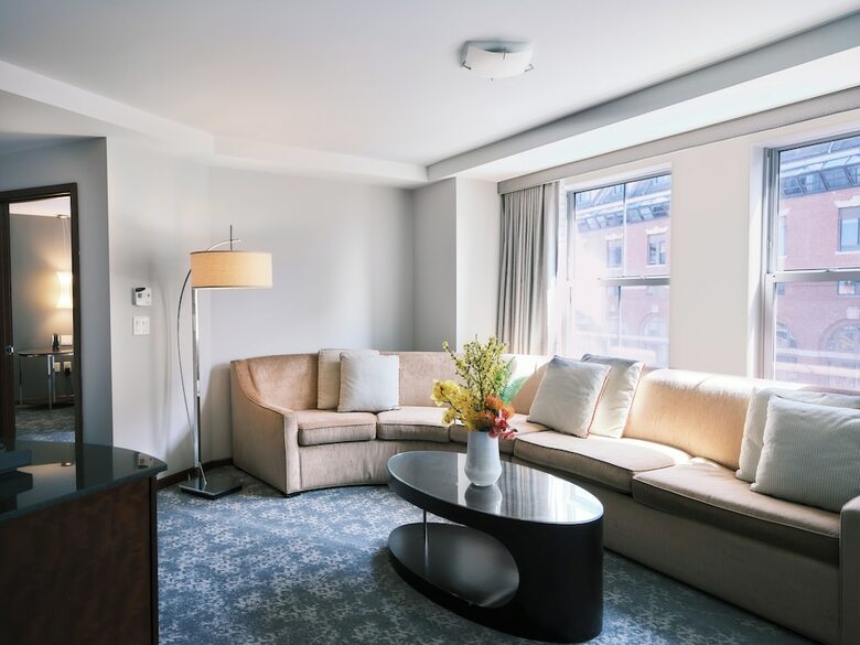 Battery Wharf Hotel, Boston Waterfront