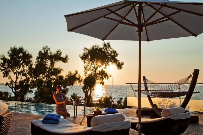 Hotel Amathus Elite Suites
