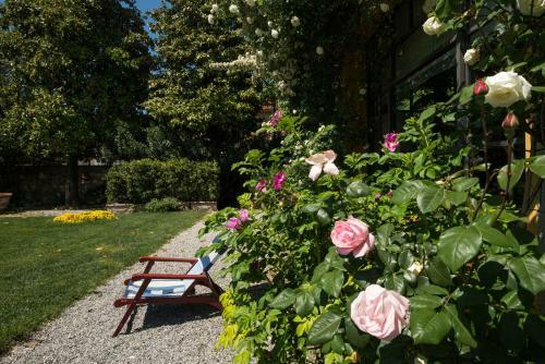 Al Porto Di Lucca B&B