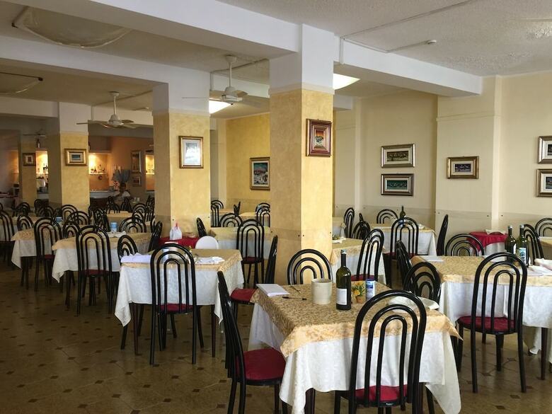 Hotel Angela