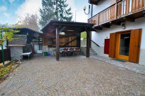 Chalet Commezzadura