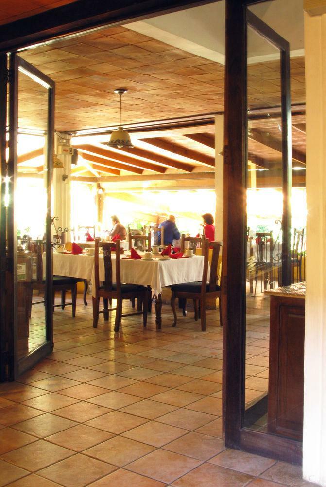 Hotel Las Farolas