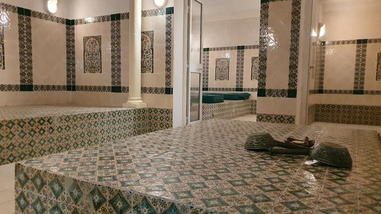 Hotel Ras El Ain