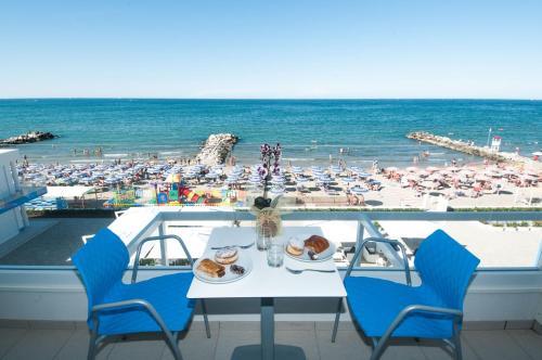 Aparthotel Lungomare Relax Residence & Hotel