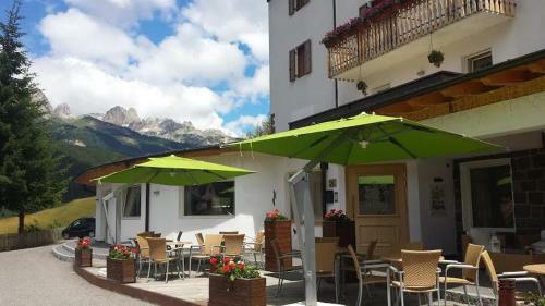 Ciasa Alpina Relax Hotel