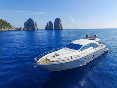 Capasecca Luxury Yacht