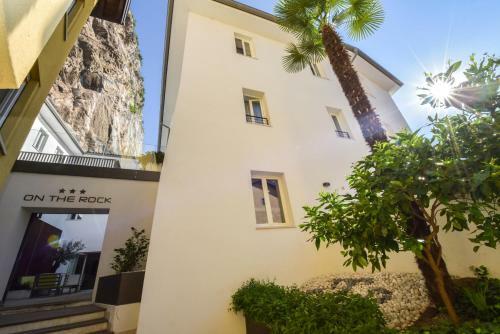 Hotel On The Rock