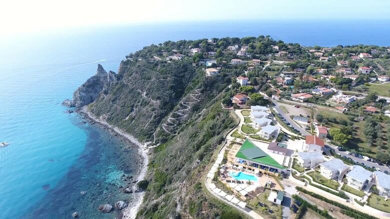 Hotel Blue Bay Resort