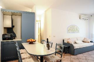 Aparthotel Elite Smeralda Room