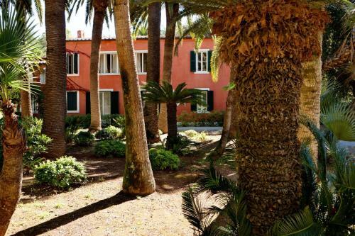 Hotel Camping Village Rosselba Le Palme