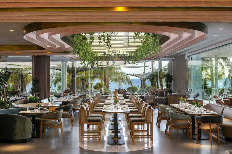 Amathus Beach Hotel