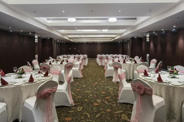 Hotel The Park Navi Mumbai
