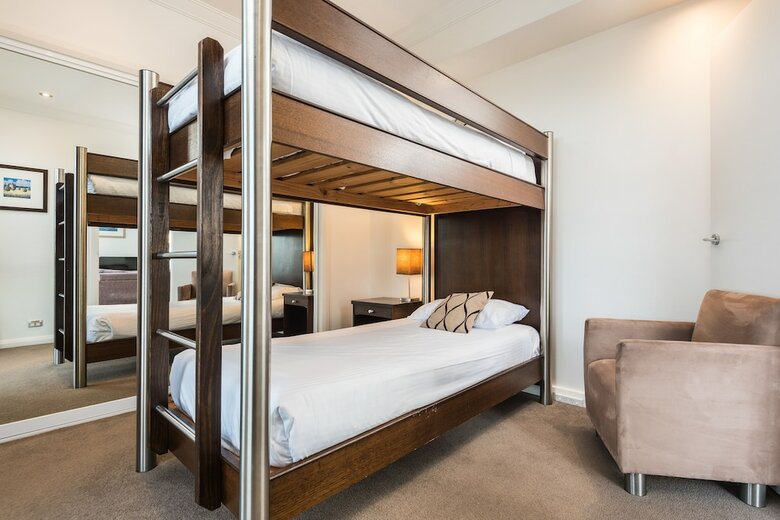 Hotel Esplanade Resort And Spa