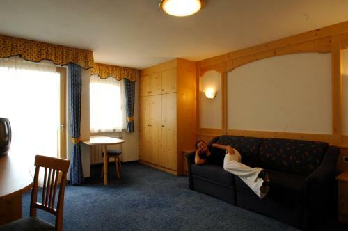Hotel Falzares