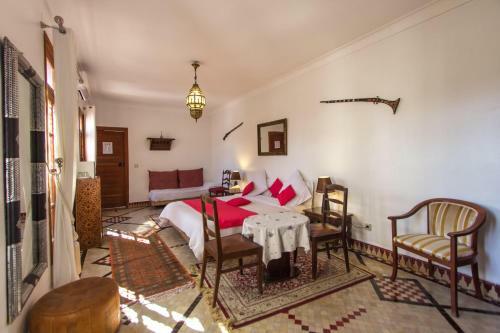 Riad Ryad 53