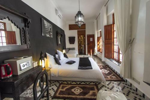 Riad Ryad 53