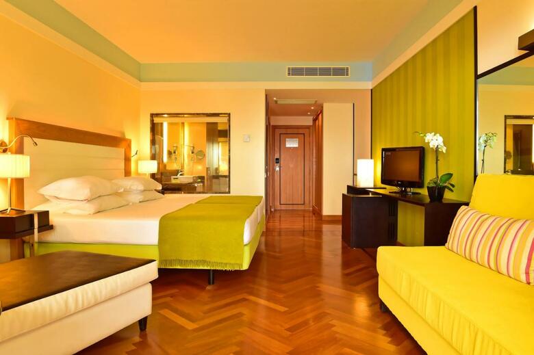 Pestana Promenade Ocean Resort Hotel