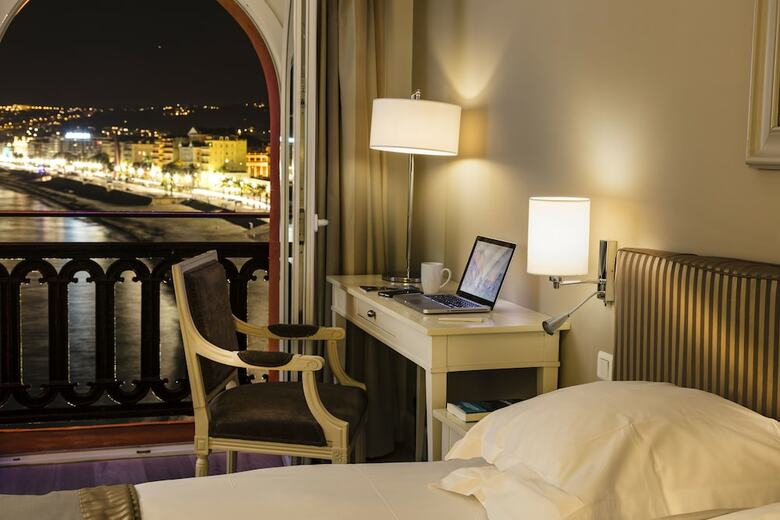 Hotel Suisse