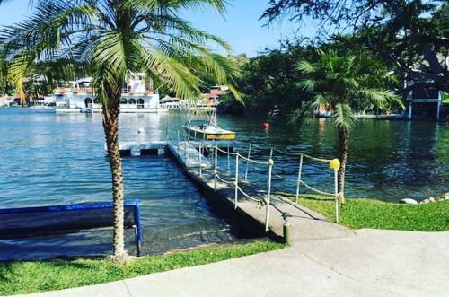 Casa En Tequesquitengo, Morelos-m�xico. Disfruta, Vive.