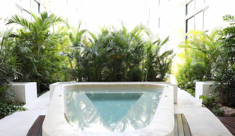 Aparthotel Anah Suites Ph By Ocean Front