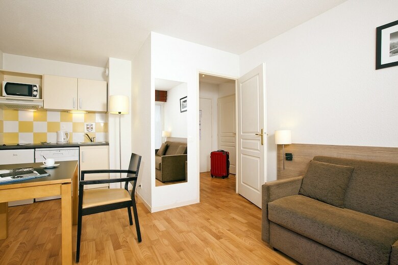 Aparthotel Residhome Le Carre D'or