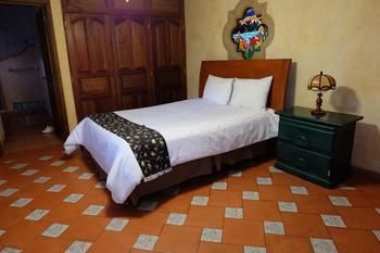 Hostal Quinta Los Pinos