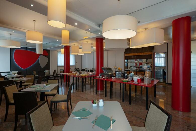 Hotel Ibis Styles Parma Toscanini
