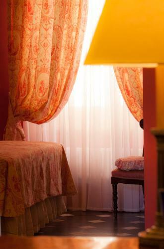 Palazzo Lengueglia B&B
