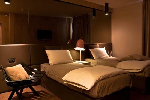Alexander Charme Hotel
