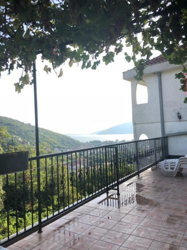 Hostal Guest House Kuti