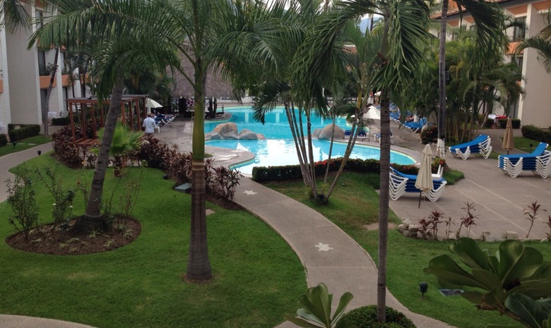 Hotel Plaza Pelicanos Club Beach Resort