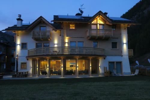Ecohotel B&B Chalet Des Alpes Livigno